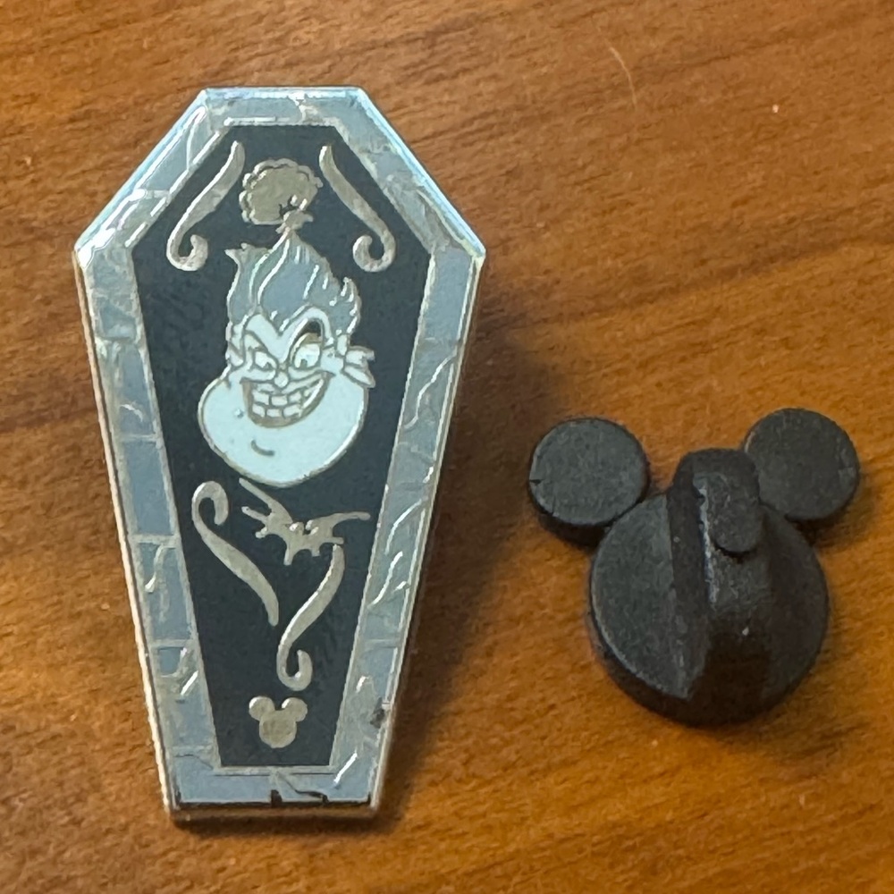 5/$25 Disney Villain Coffins The Little Mermaid Ursula Pin